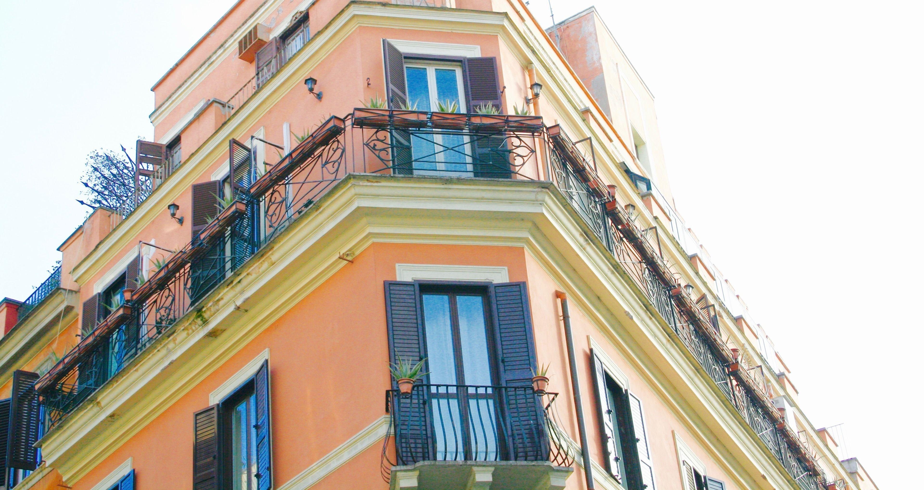 Golden Rooms Piazza Di Spagna — Photos 1